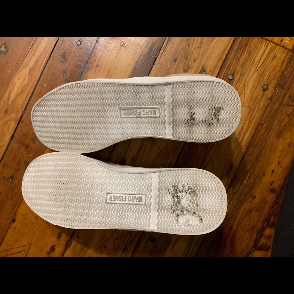Marc Fisher Pink Slides - Picture 4 of 5